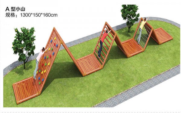 室外定制木质玩具