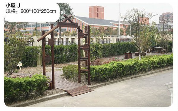 室外定制木质玩具